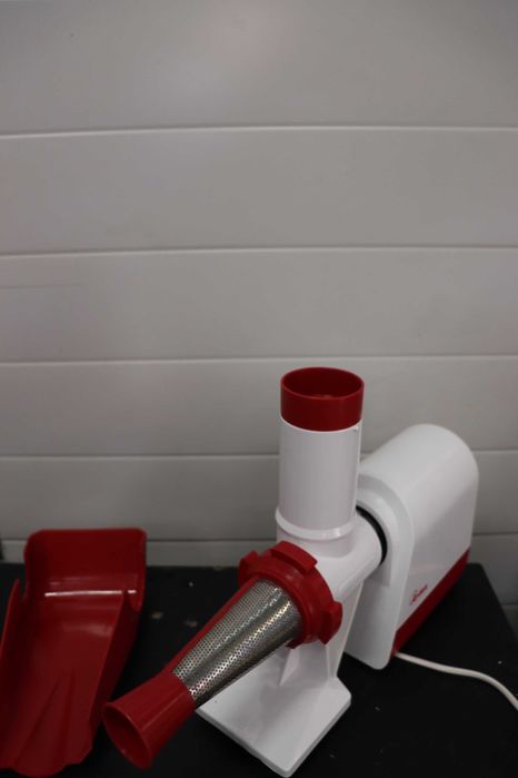 ARDES, Електрическа преса за домати със стоманен филтър AR74AM80