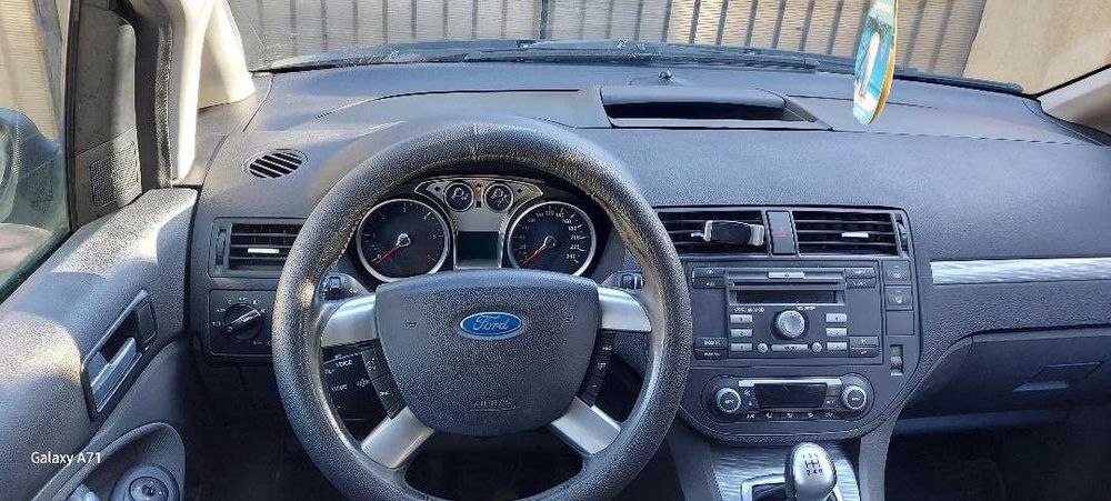 Vand Ford Cmax 2008 pret bun unic proprietar