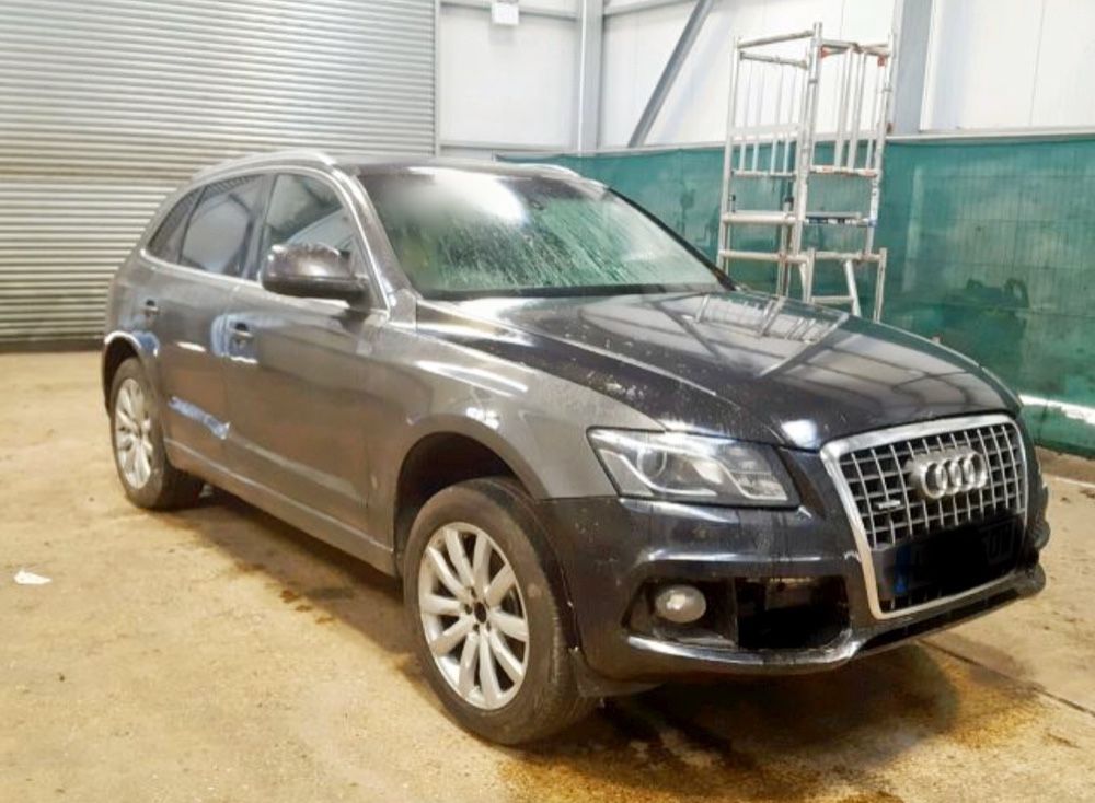 Audi Q5 Sline quattro 2010г на части няколко мотора 2.0tfsi