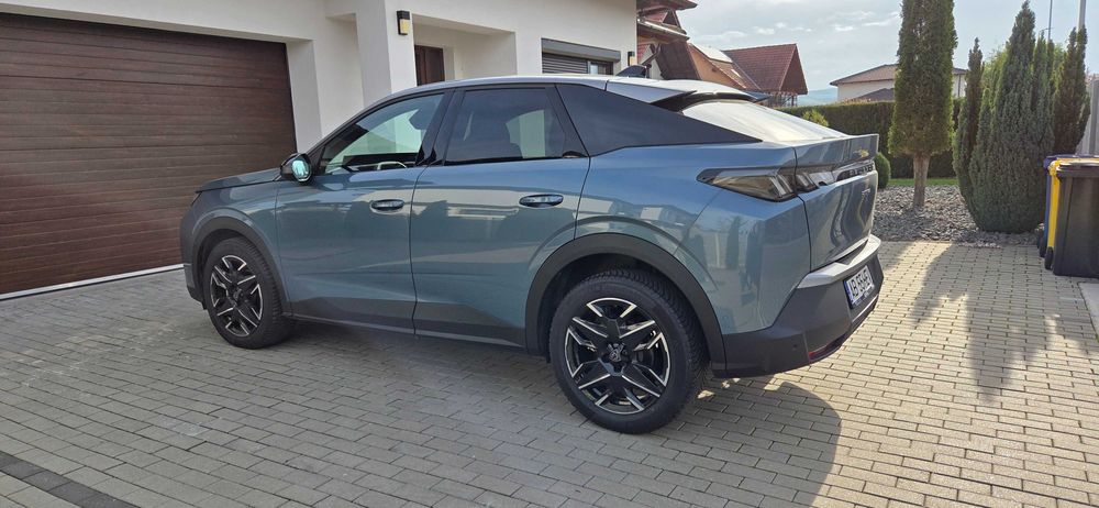 Peugeot 3008 Hybrid 145 e-DSC6 Allure, 11.000 km, garantie 2028