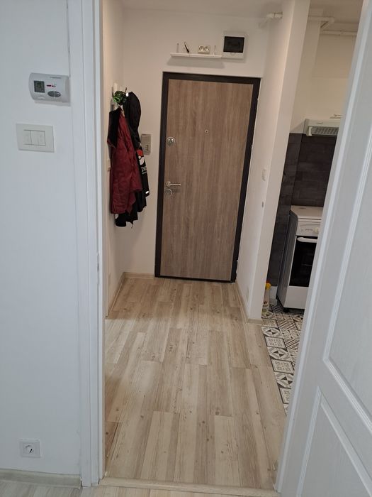 Inchiriez garsoniera