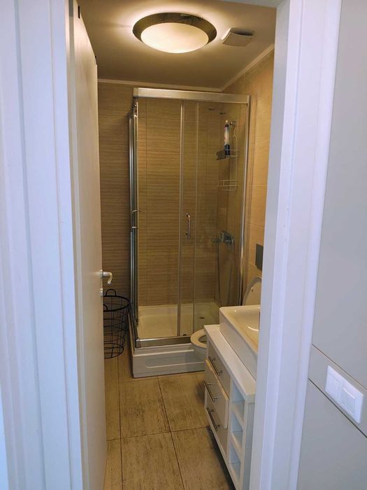 Proprietar inchiriez studio dublu in Cosmopolis