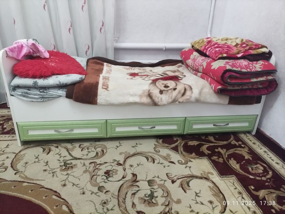 Detskiy mebel kamplet