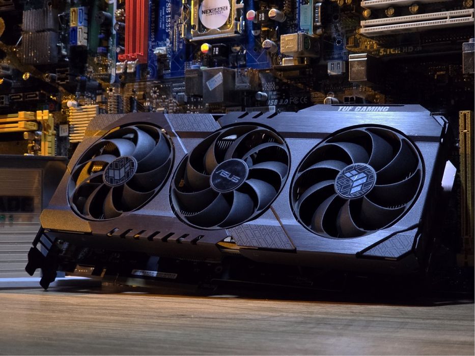 RTX 3070  ASUS tuf ideal