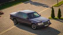 Mercedes W124  250D .   Vehicul istoric