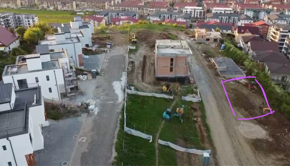 Vand teren cu AC pentru Duplex