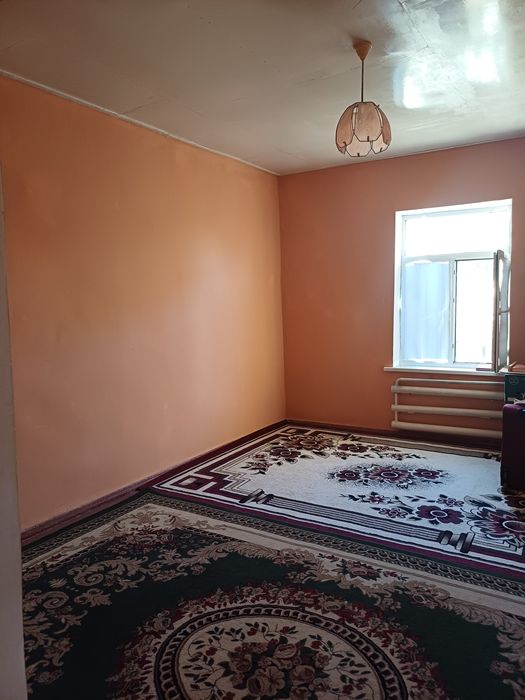 Уй в центре Нукуса ориентир Рес Детская больница