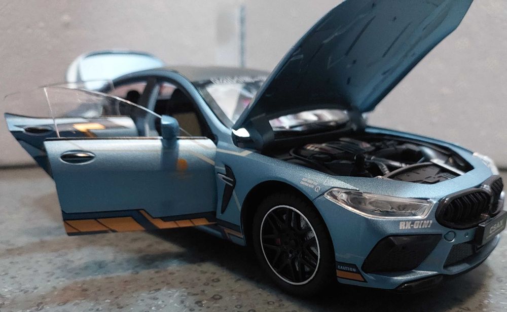 Macheta Metal BMW scara1.24 BMW Mercedes Audi Toyota Bentley Tesla