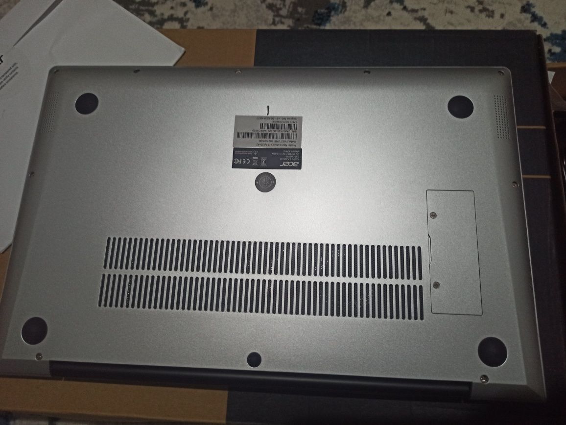 Acer Aspire 3/ AMD RYZEN 3 7330U/ 8/512GB