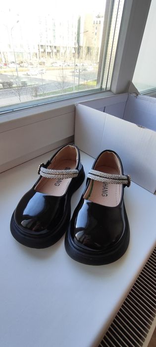 Туфельки для девочки