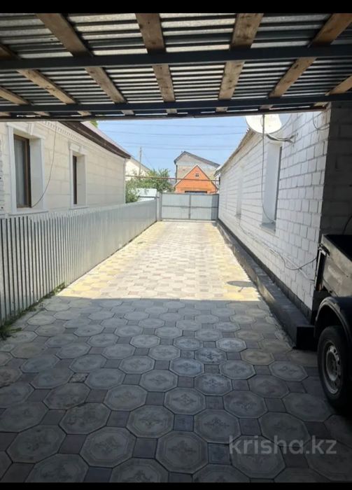 Продаётся дом по улице тихоненко