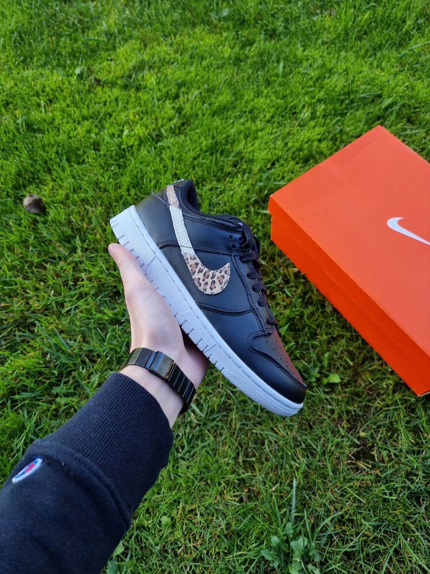 Nike dunk low SE Primal