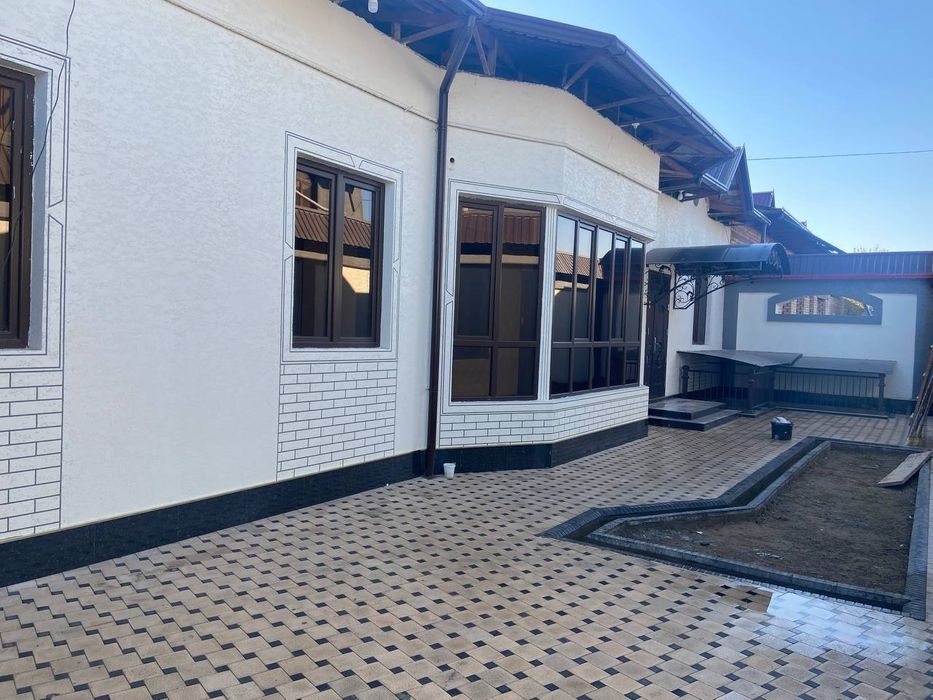 Участка дом Хасанбой