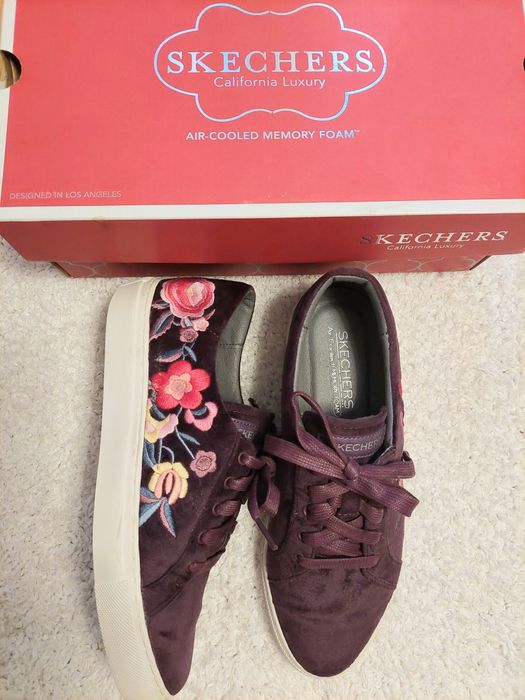 Pantofi dama sport Skechers catifea cu imprimeu brodat marimea 38