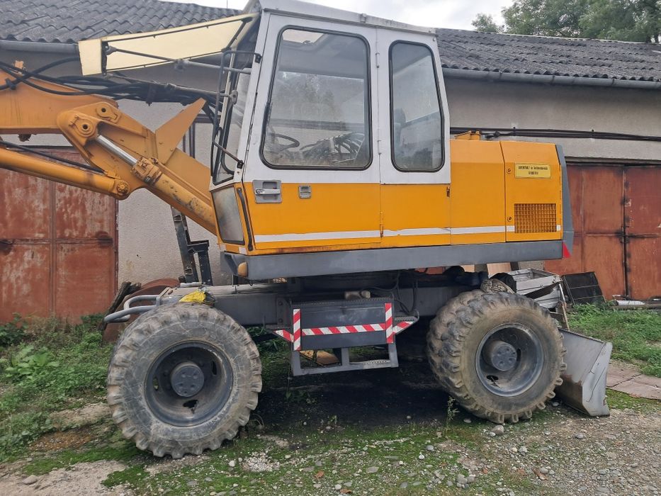 Excavator de vanzare 10 500 euro