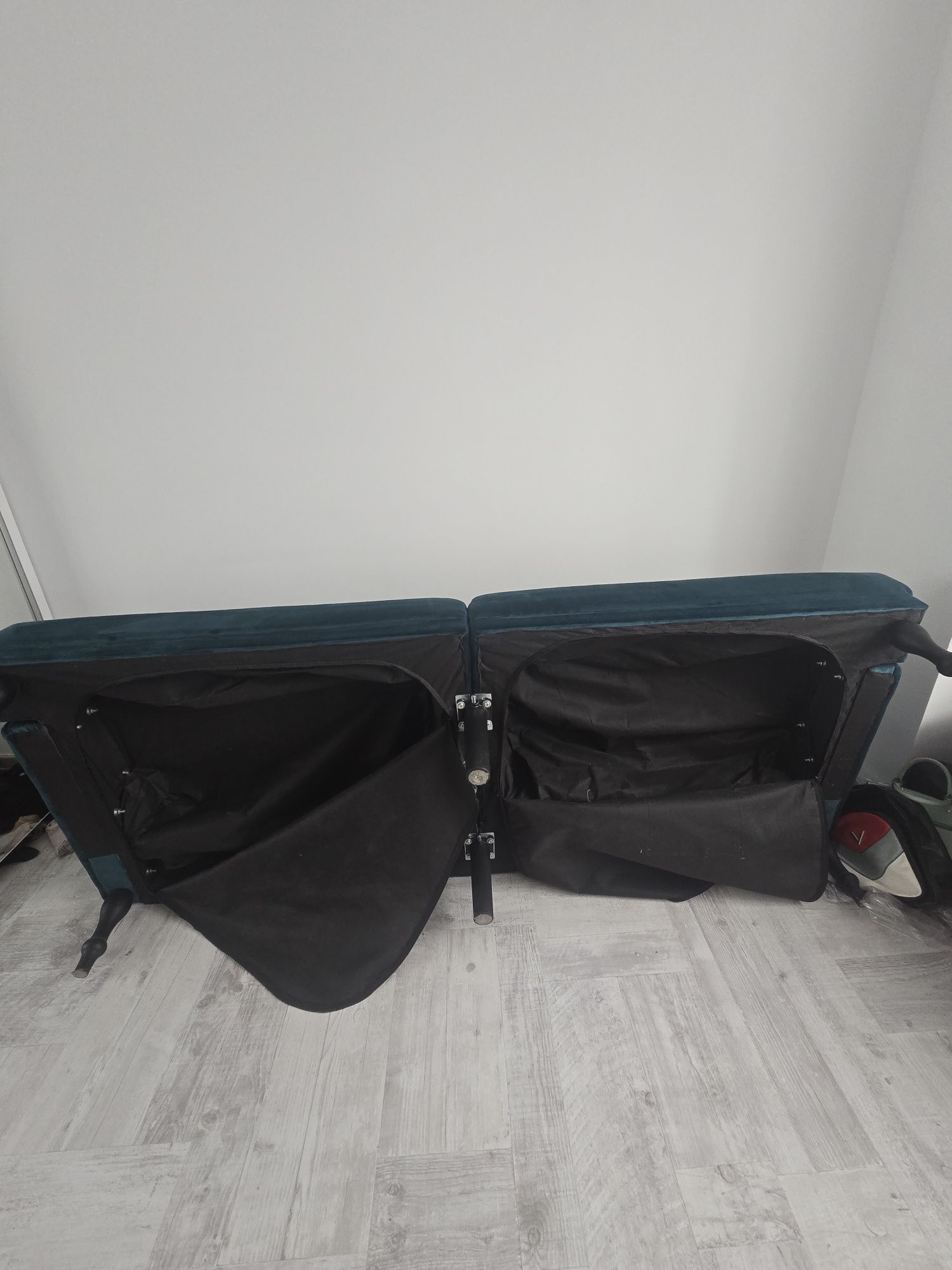 Vand canapea extensibila 3 locuri - catifea verde turcoaz- 200/ 120 cm