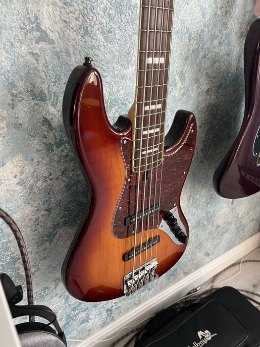 5-струнна бас китара sire marcus milller v7 vintage