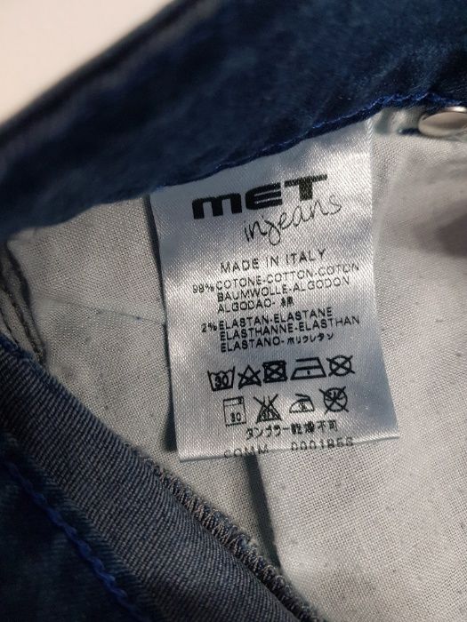 Blugi MET Injeans, made in Italy, noi, nepurtati, marimea 26.