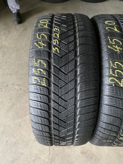 Anvelope iarna 255/45/20 Pirelli Sottozero 3 255 45 20 R20