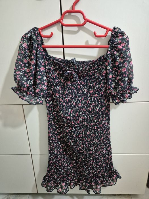 Haine dama in stare foarte buna