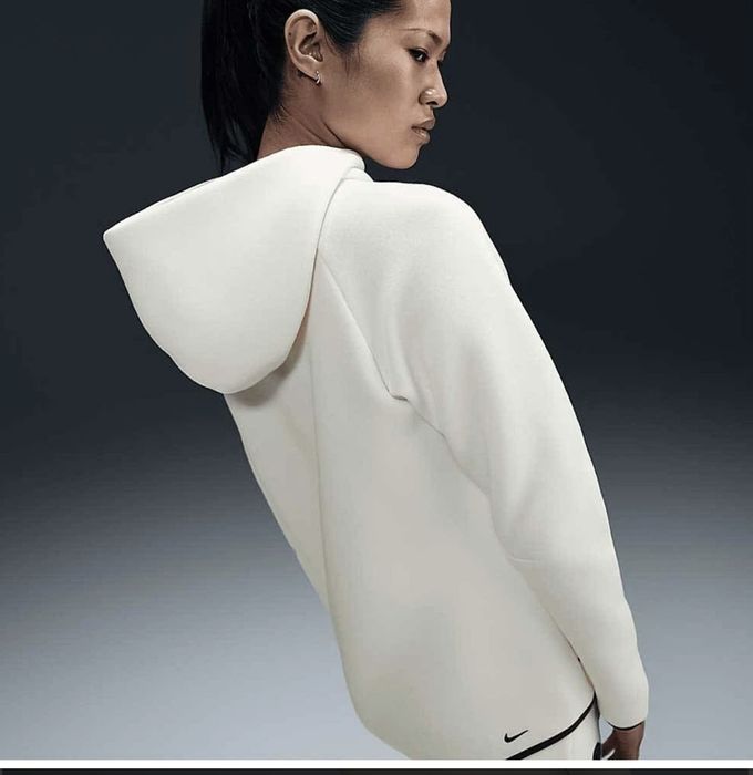 Спортен екип Nike  NSW TCH FLC WR FZ HDY 2 КРЕМАВО