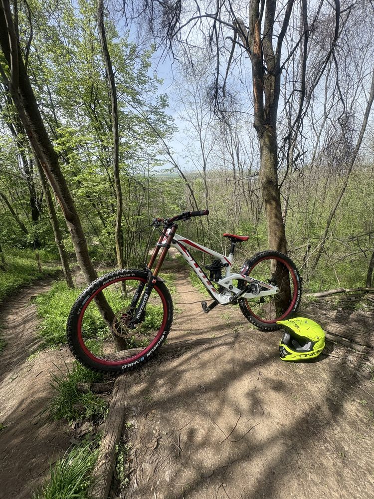 Scott gambler dh 27,5 L