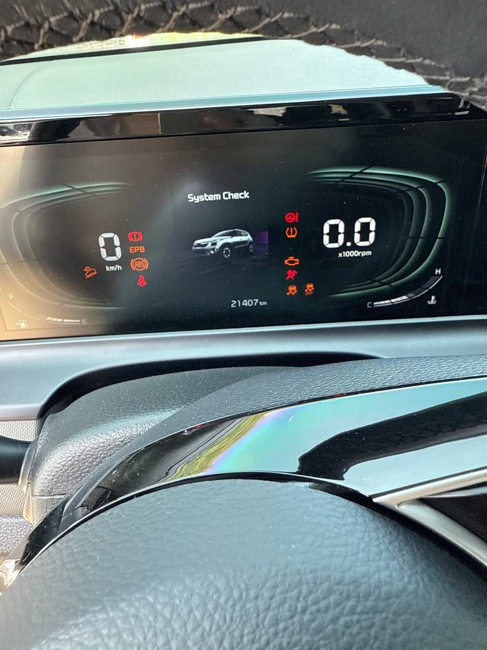 KIA SELTOS PE G03N sotiladi