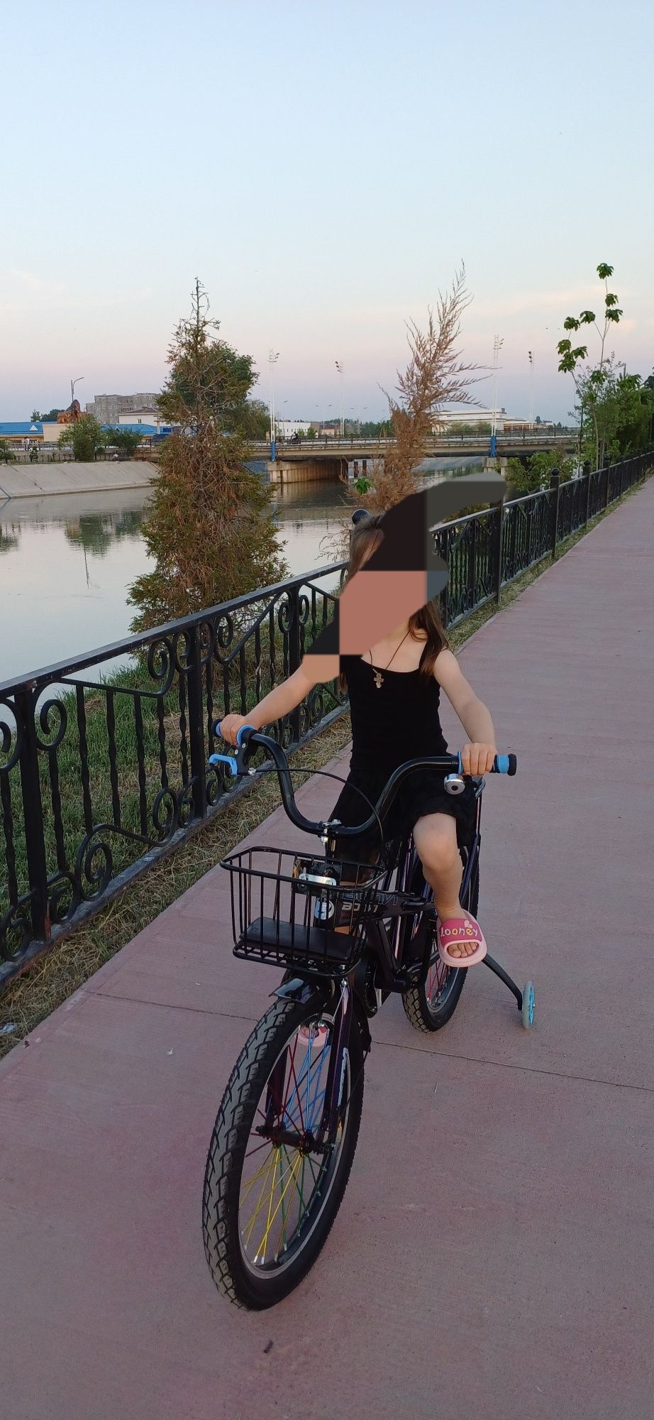 Продаётся велик.