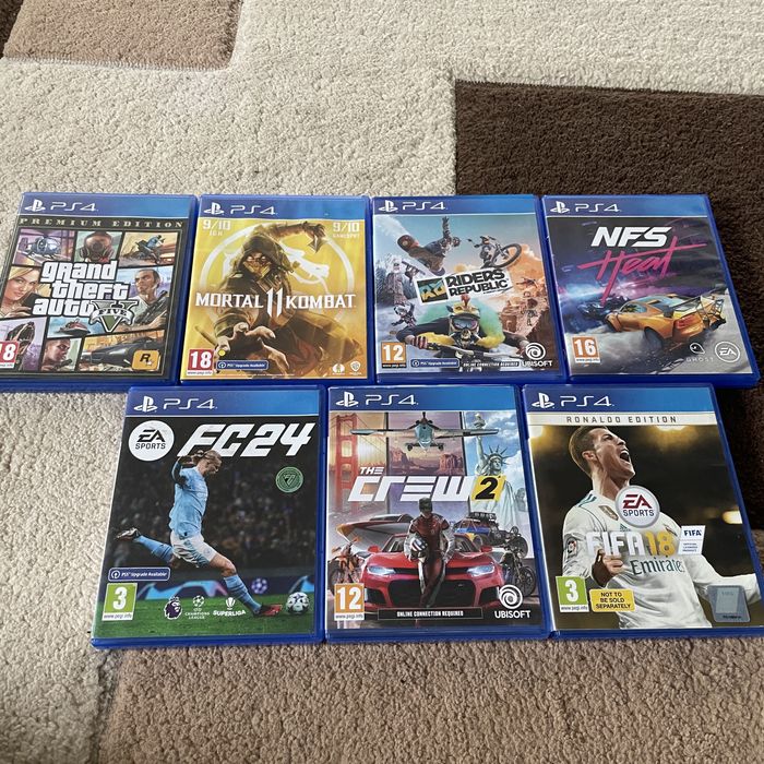 vand consola ps4 inclusiv cu jocuri