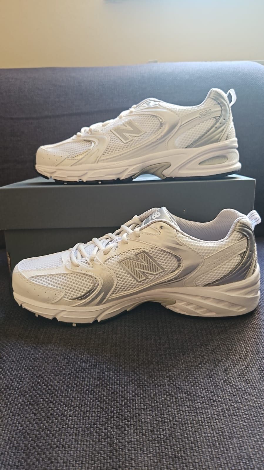 Adidași New Balance 530