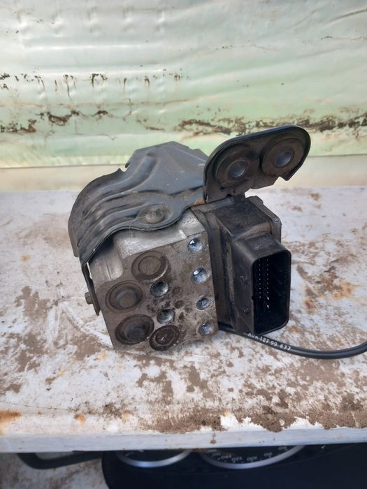 Piese Saab 2.2. an 2003