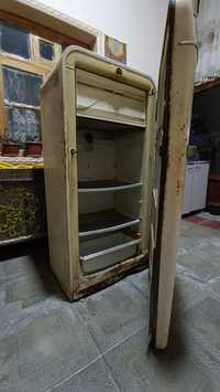 Зил Москва холодильник музлатгич