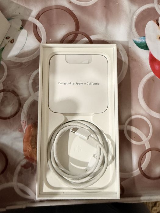 Iphone 15 pro 256 idal sostayani