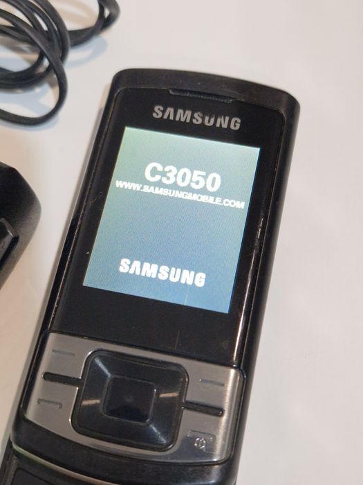 Telefon Samsung slide C3050