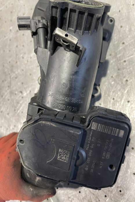 Clapeta acceleratie A 651 090 04 70 Mercedes-Benz V-Class W447 seria