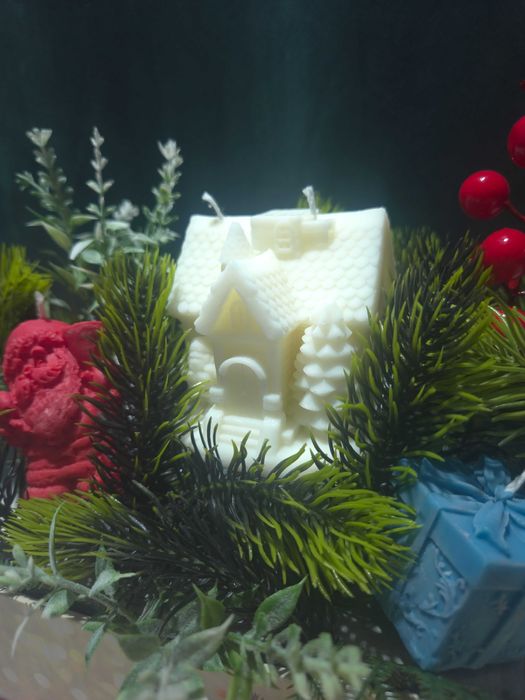 Коледна аранжировка „Зимна кутия“ – ръчна изработка