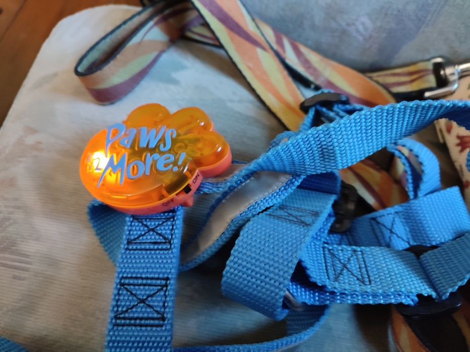 Различни кучешки аксесоари нови неизползвани вносни