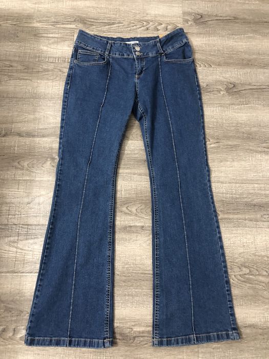 Продам новые Джинсы клёш