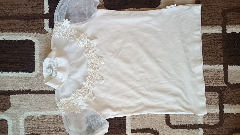 Белая кофта в отличном состоянии