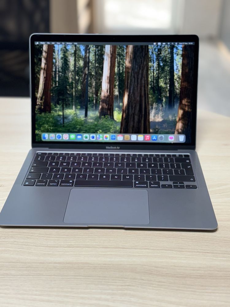 Apple MacBook Air M1