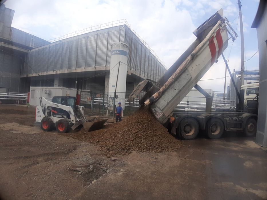 Vindem agregate, balast, pământ, etc