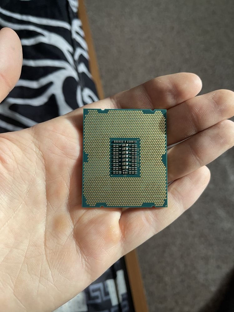 Продам xeon e5-2650V2 ТОРГ