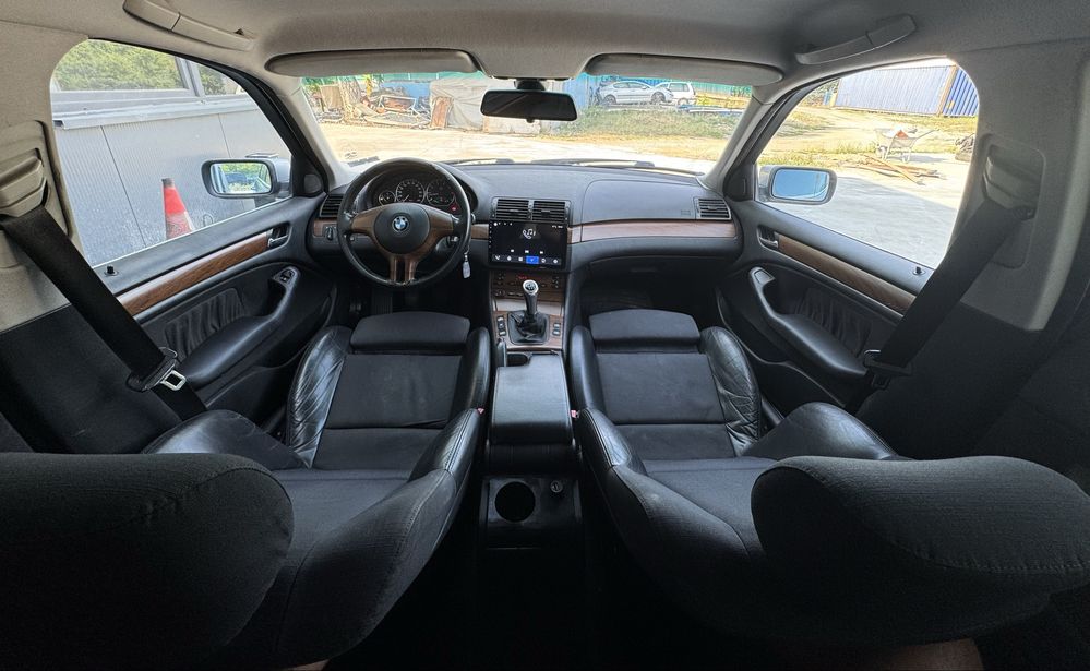 BMW E46 Touring 330XI  НА ЧАСТИ