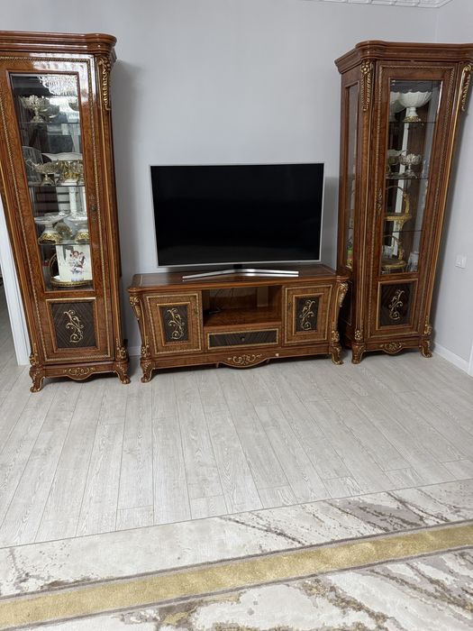 Продам гостиную мебель