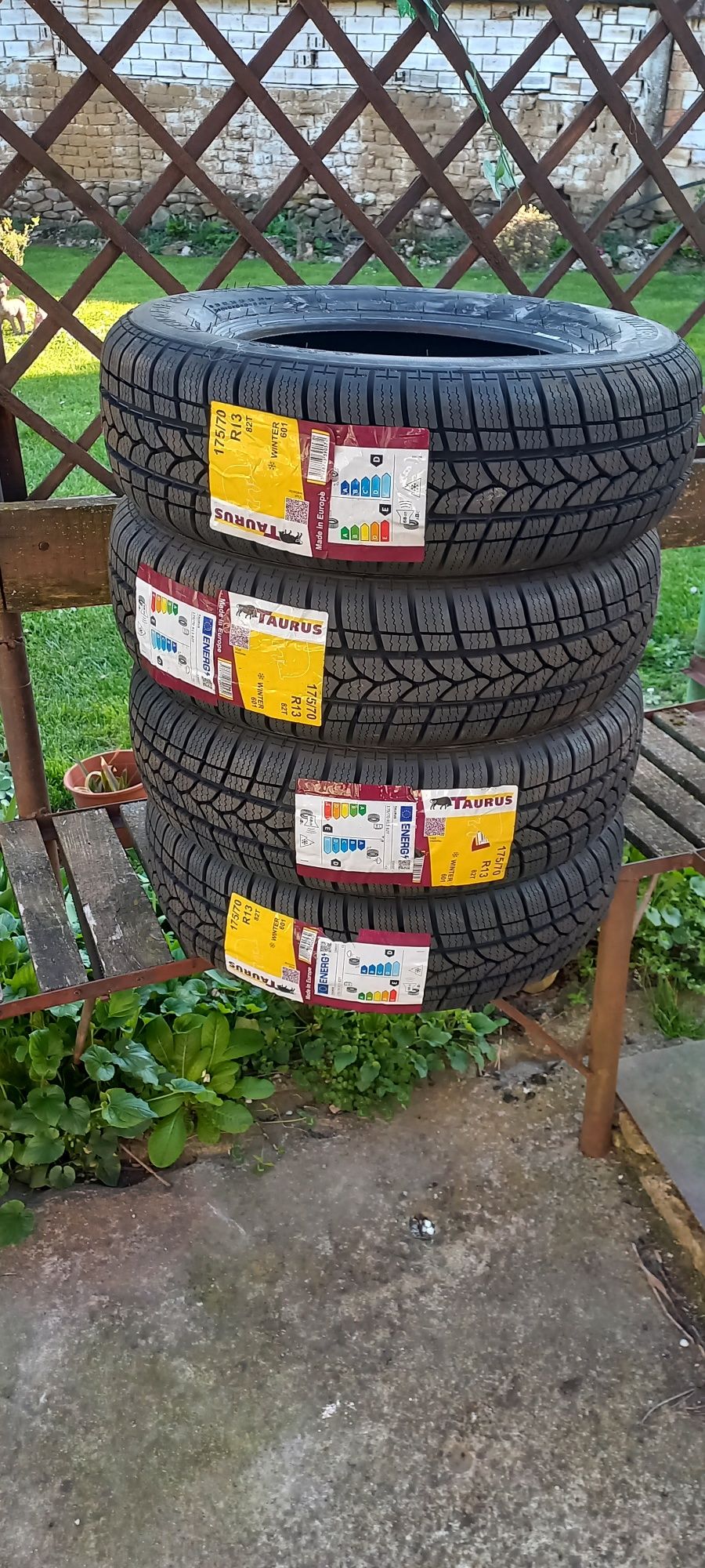Всесезонни гуми 13 цола