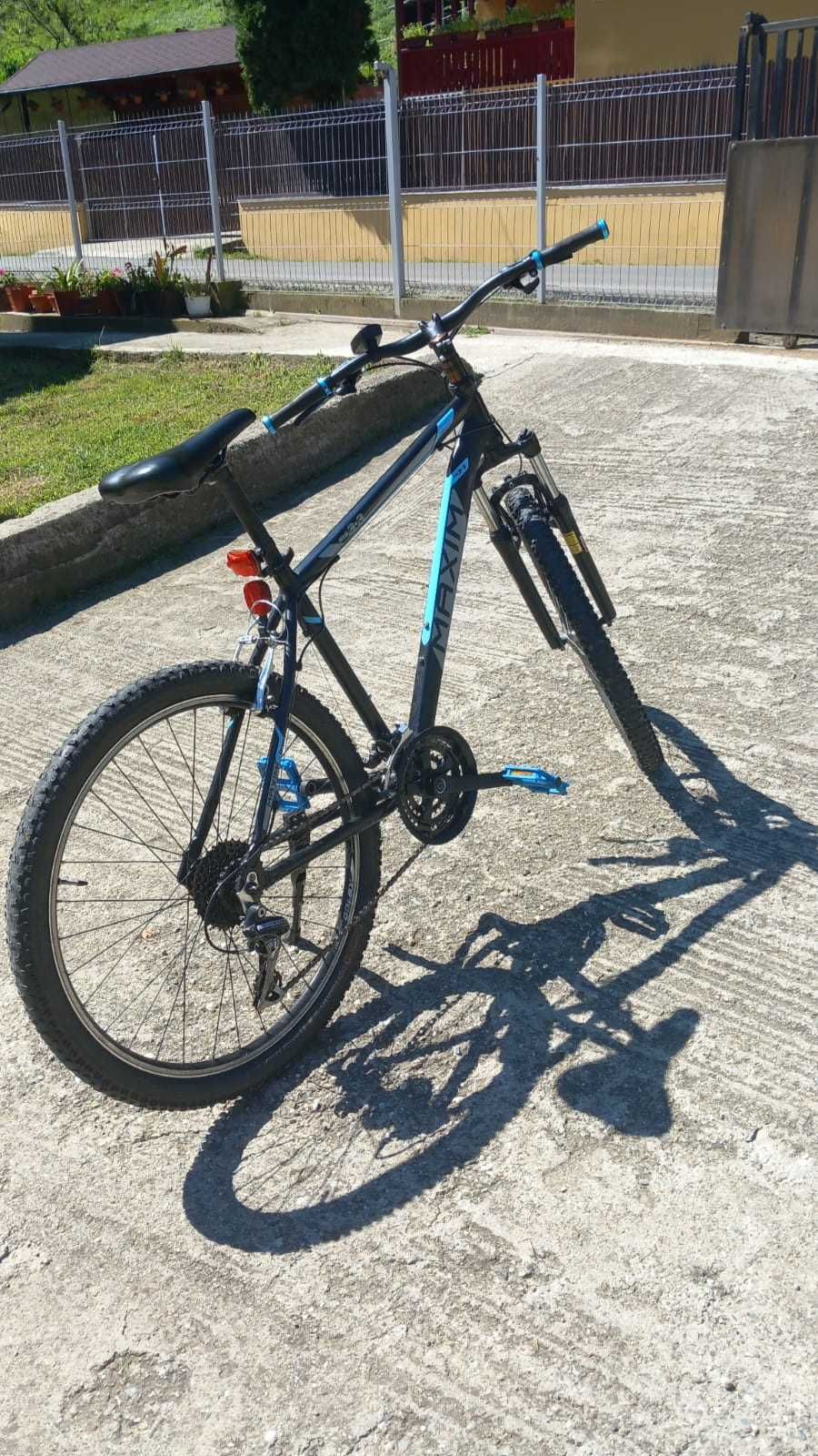 Bicicleta stare buna, intretinuta bine