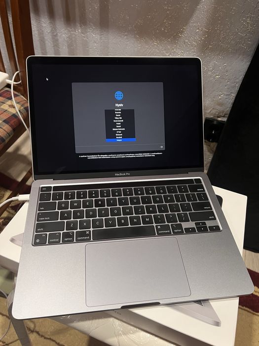 MacBook Pro 13" (M1, 8/512)