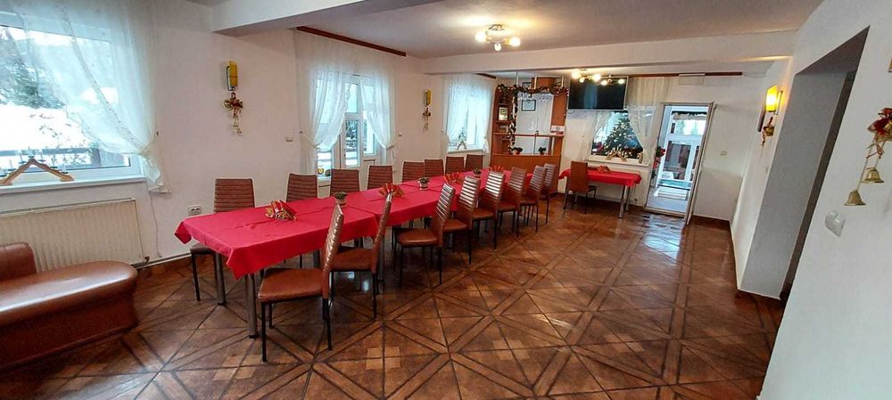Cabana la munte ideala grupuri, se  accepta tichete