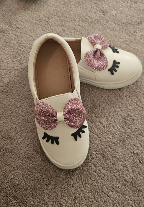 Обувь для девочки 28-30 размер