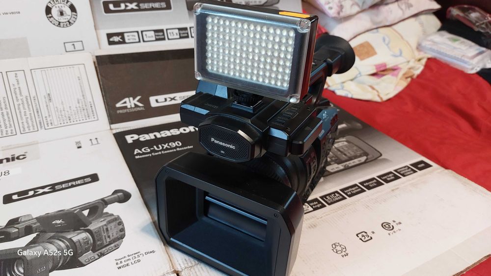 Camera  Video 4k Panasonic AG UX 90